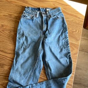 Vintage High Rise Levi’s 512